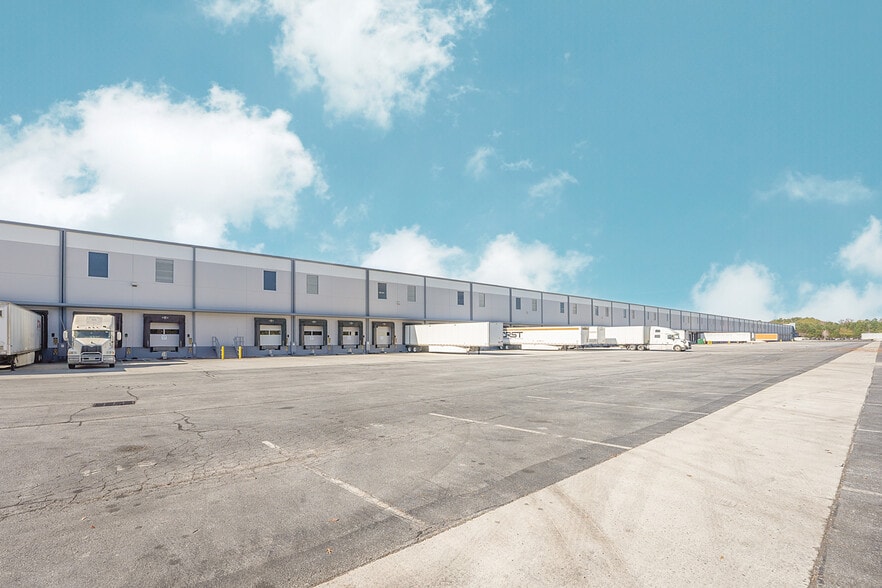 More Photos Of 4475 S Fulton Pky, Atlanta Unknown For Lease