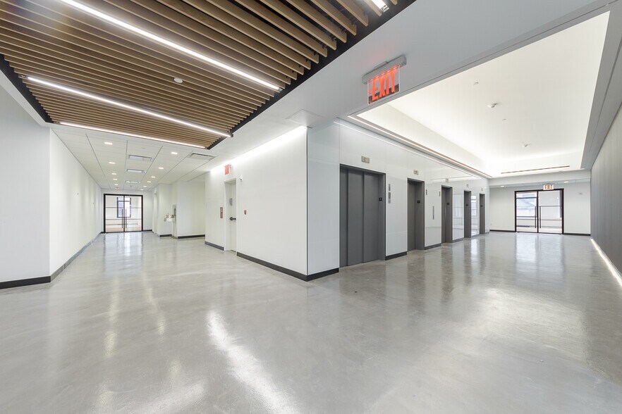 More Photos Of 40 Rector St, New York Office For Sale