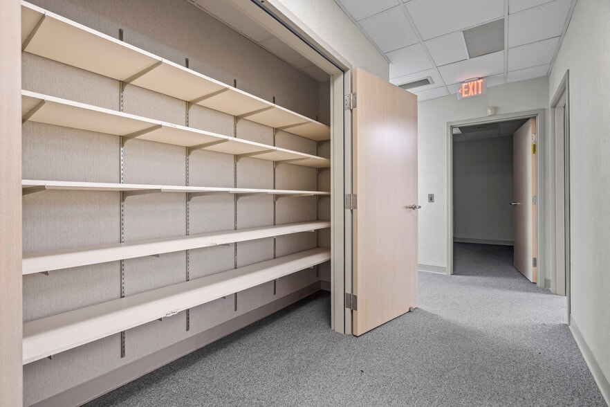 More Photos Of 170 Cardiology Pl, Commerce Healthcare For Lease