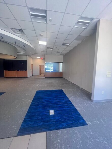 More Photos Of 4931 S Military Trl, Green Acres Bank For Sale
