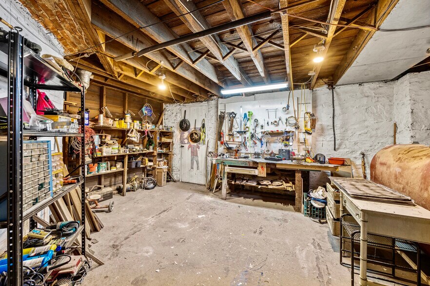 More Photos Of 3630 Main St, Stone Ridge Restaurant For Sale