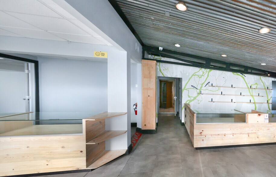 More Photos Of 730 Main St, Silt Flex For Sale