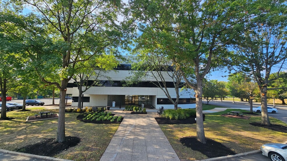 More Photos Of 101 Grovers Mill Rd, Lawrenceville Office For Lease