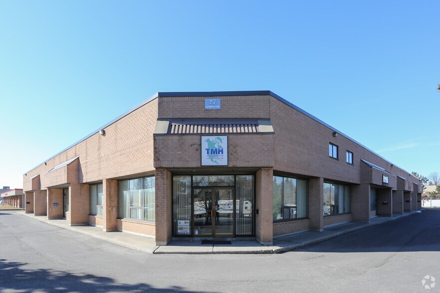 Primary Photo Of 27 Casebridge Ct, Toronto Flex For Lease
