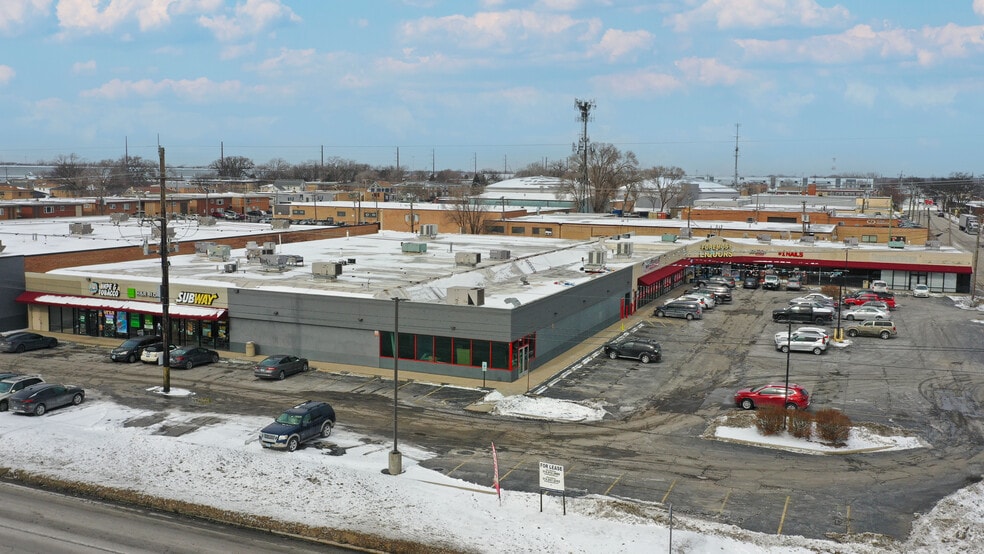 More Photos Of 1501-1527 W North Ave, Melrose Park Freestanding For Sale