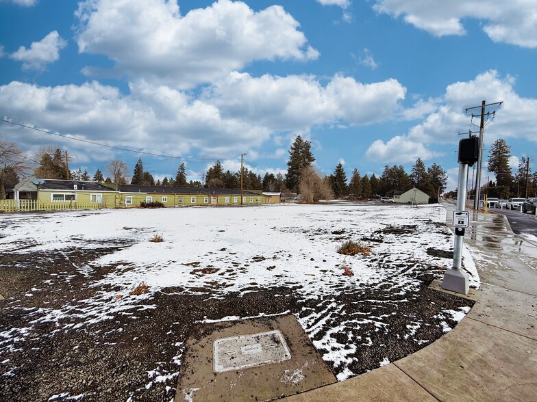 More Photos Of 530 SE 3rd St, Bend Land For Sale