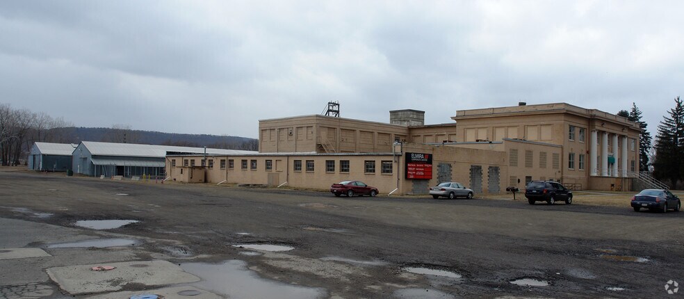 More Photos Of 1575 Lake St, Elmira Manufacturing For Lease
