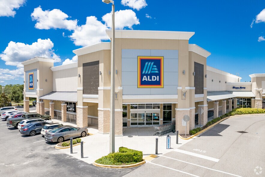 More Photos Of US Highway 19 @ Algood Road & Wendy Court, Brooksville Unknown For Lease