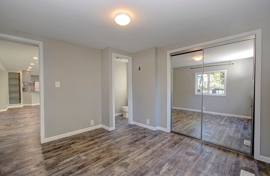 More Photos Of 10605 NE 117th Ave, Vancouver Industrial For Sale
