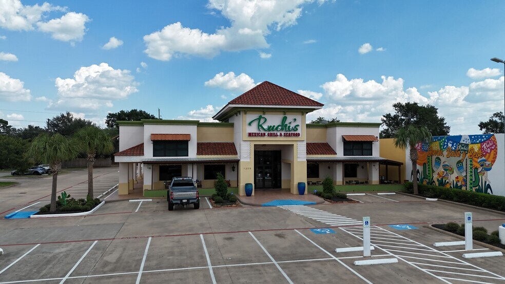 More Photos Of 1235 S Mason Rd, Katy Restaurant For Sale