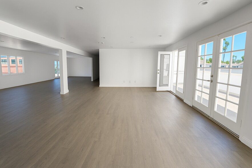 More Photos Of 11829 Wilshire Blvd, Los Angeles Storefront For Sale