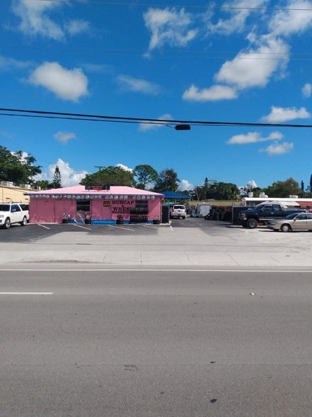 More Photos Of 1370 S Military Trl, West Palm Beach Auto Repair For Sale