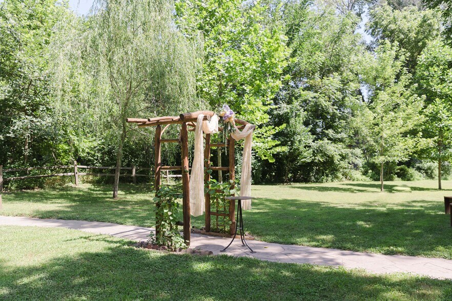 More Photos Of 22413 Highway C, Lawson Specialty For Sale