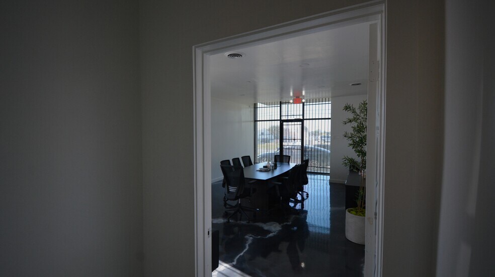 More Photos Of 8400 Sovereign Row, Dallas Distribution For Sale