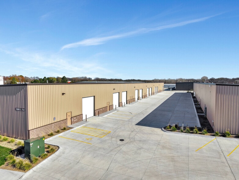 More Photos Of 11600 S 21st St, Roca Warehouse For Lease