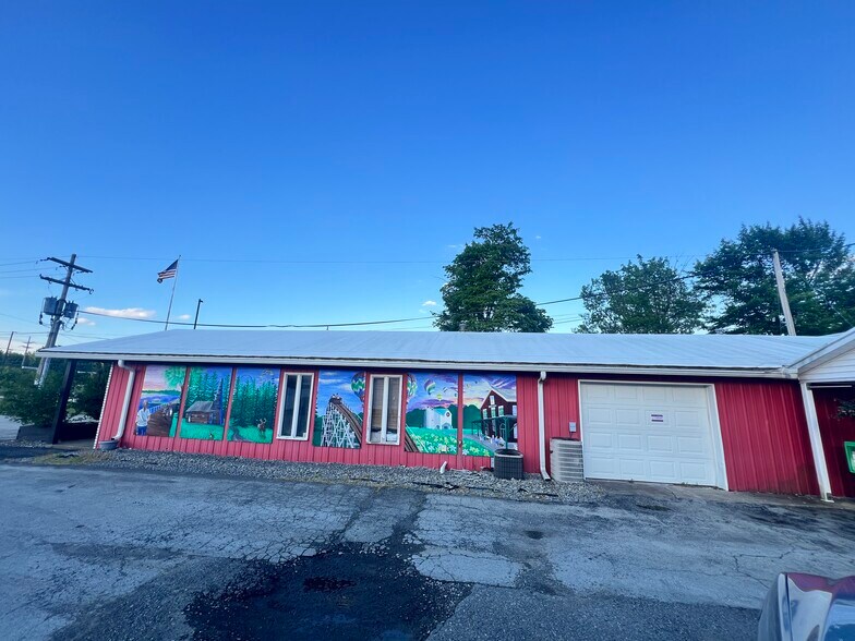 More Photos Of 16709 Conneaut Lake Rd, Meadville Office For Sale