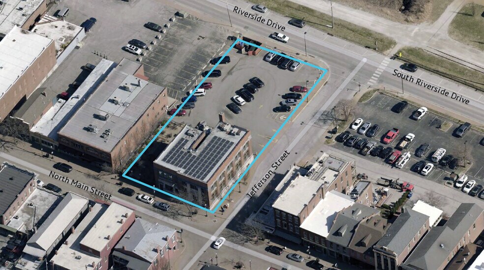 More Photos Of 100-104 N Main St, Saint Charles Office For Lease