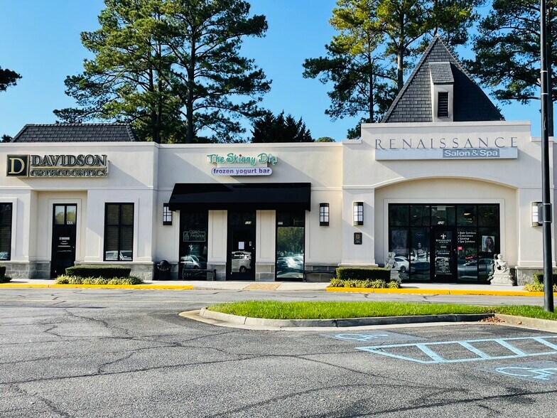 More Photos Of 401 N Great Neck Rd, Virginia Beach Unknown For Lease