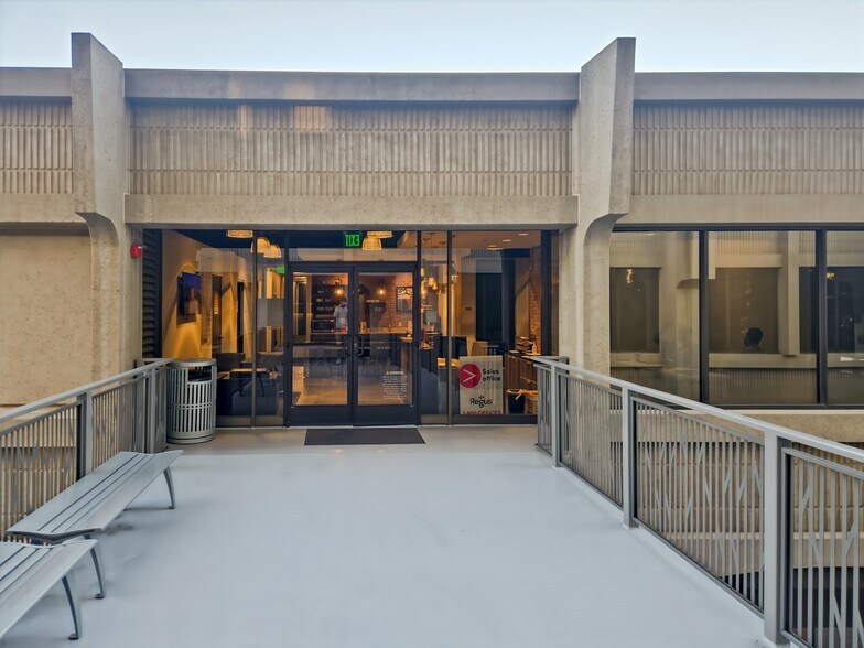 More Photos Of 3000 El Camino Real, Palo Alto Coworking Space