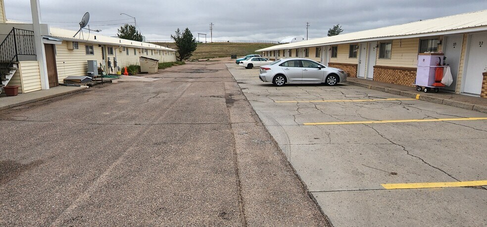 More Photos Of 1704 S Highway 71, Kimball Hotel For Sale