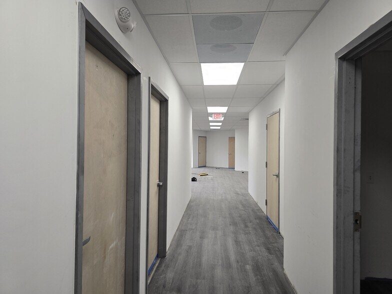 More Photos Of 721 Clifton Ave, Clifton Medical For Lease