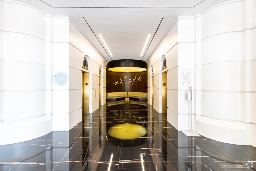 More Photos Of 800 S Douglas Rd, Coral Gables Unknown For Lease