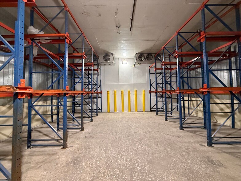 More Photos Of 960 Creek Rd, Bellmawr Food Processing For Lease