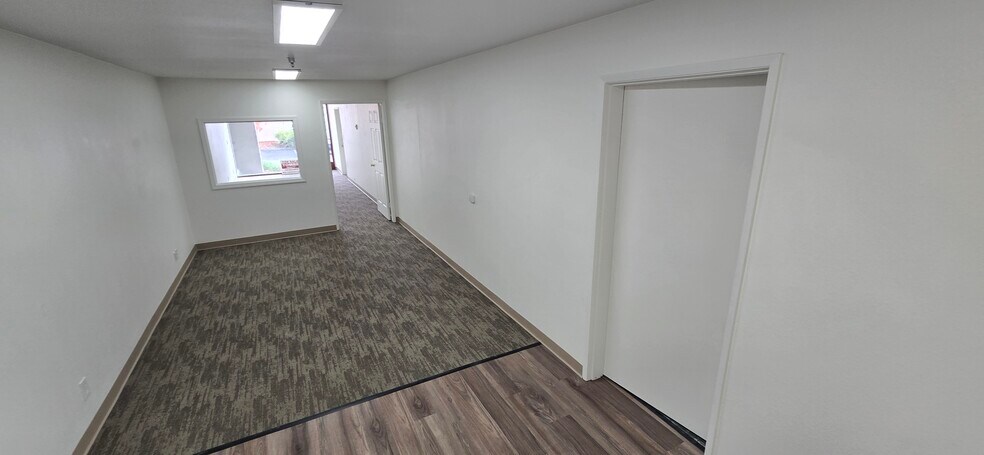 More Photos Of 1814 Empire Industrial Ct, Santa Rosa Warehouse For Sale