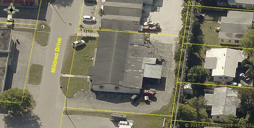 More Photos Of 50 Mildred Dr, Fort Myers Flex For Lease