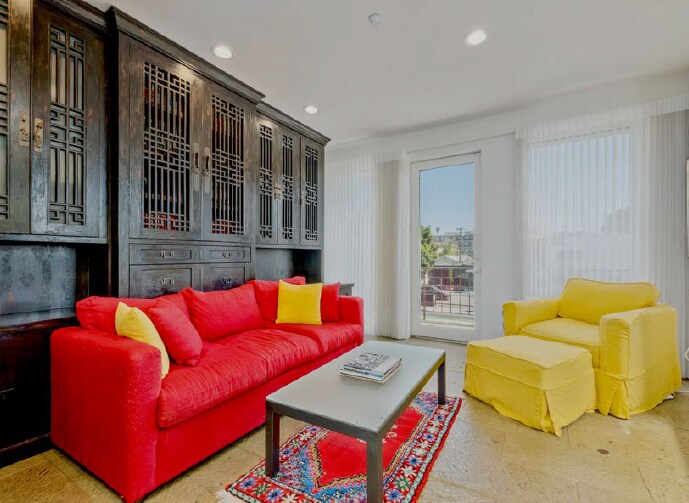 More Photos Of 2224 Main St, Santa Monica Office Residential For Sale