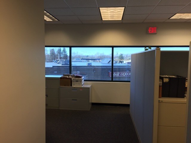 More Photos Of 100 Tolland Tpke, Manchester Storefront Retail Office For Lease