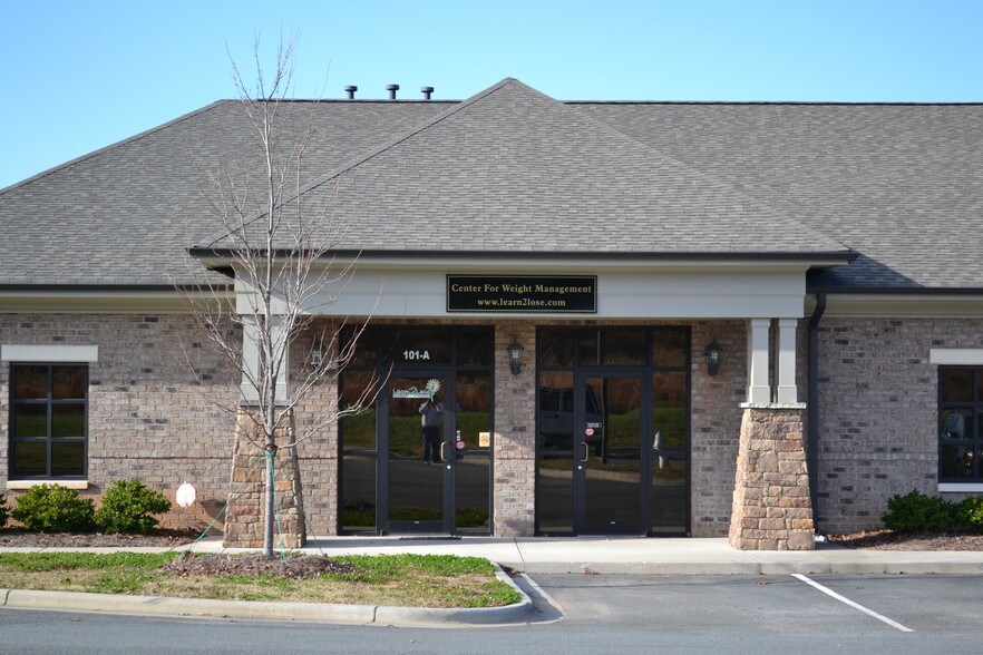 More Photos Of 102 Waxhaw Professional Park Dr, Waxhaw Office For Lease