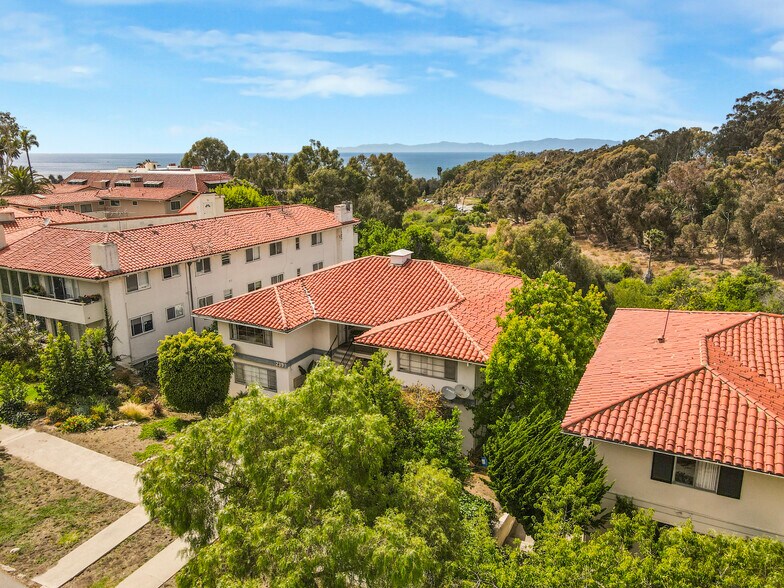 More Photos Of 229 Palos Verdes Dr W, Palos Verdes Estates Multifamily For Sale