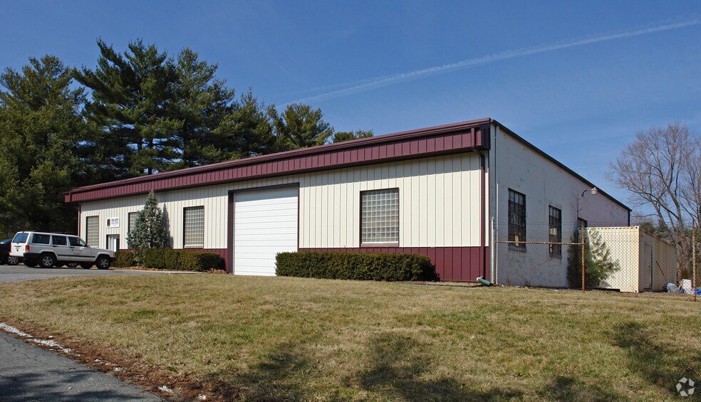 Primary Photo Of 101 Victory Ln, Bel Air Flex For Sale