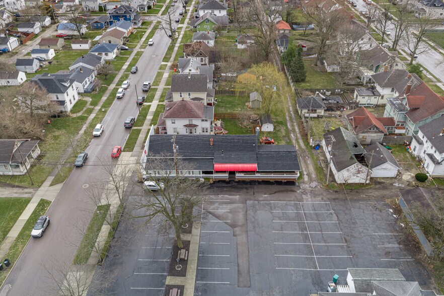 More Photos Of 227 E Cecil St, Springfield Restaurant For Sale