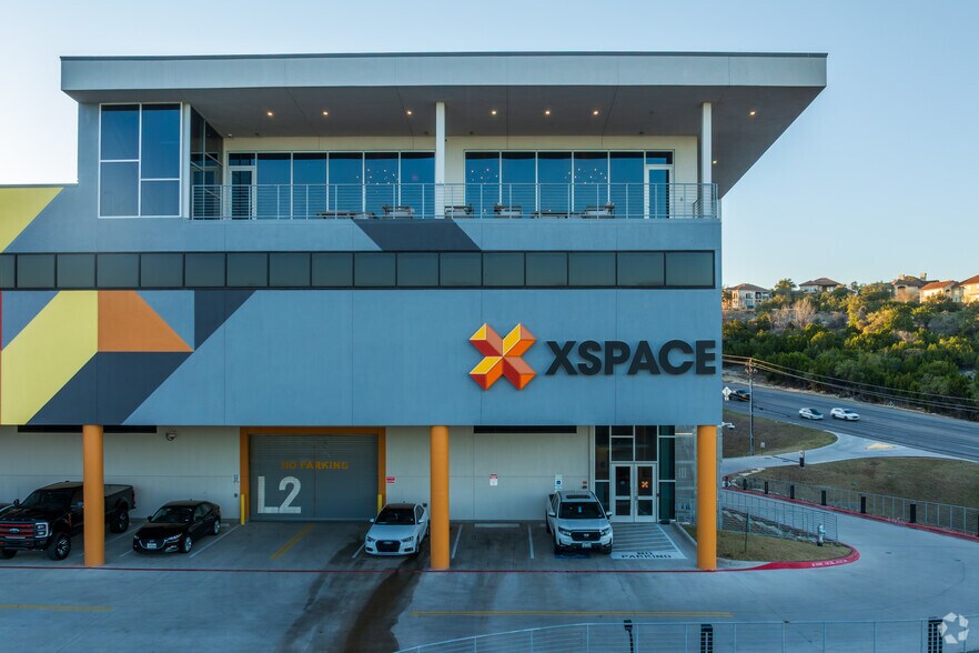 More Photos Of 4229 N FM 620 Hwy, Austin Showroom For Lease