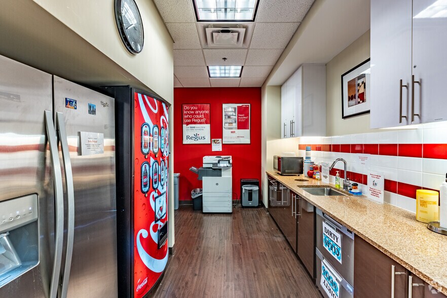 More Photos Of 424 Church St, Nashville Office For Lease