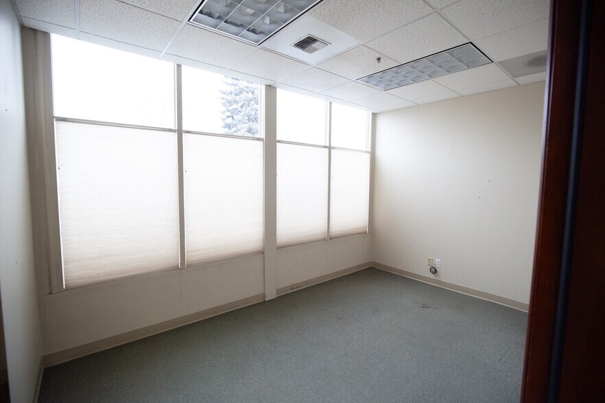 More Photos Of 1001 S 3rd St W, Missoula Manufacturing For Sale