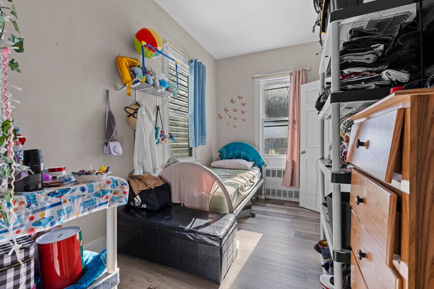 More Photos Of 1023-1029 Van Duzer St, Staten Island Apartments For Sale