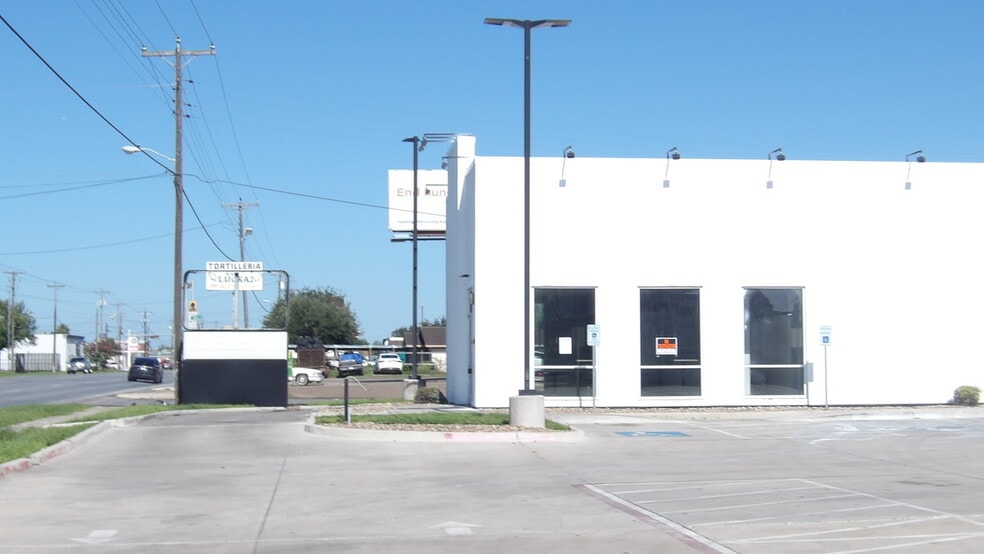 More Photos Of 505 E Edinburg Ave, Elsa Fast Food For Lease