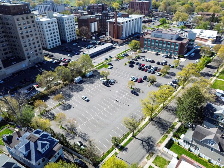 More Photos Of 310 Central Ave, East Orange Medical For Lease