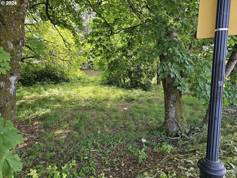 More Photos Of 23654 Northeast Halsey Street, Wood Village Land For Sale
