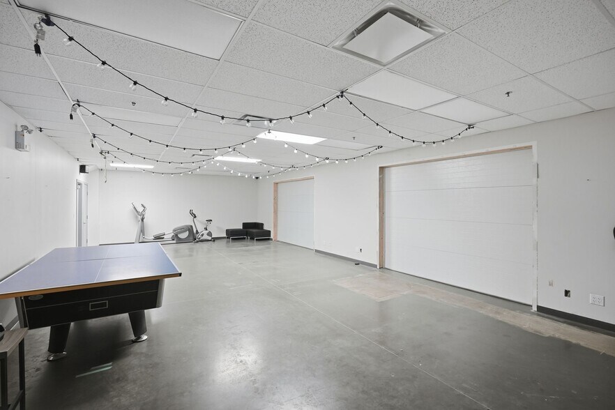 More Photos Of 5525 272nd St, Langley Warehouse For Sale