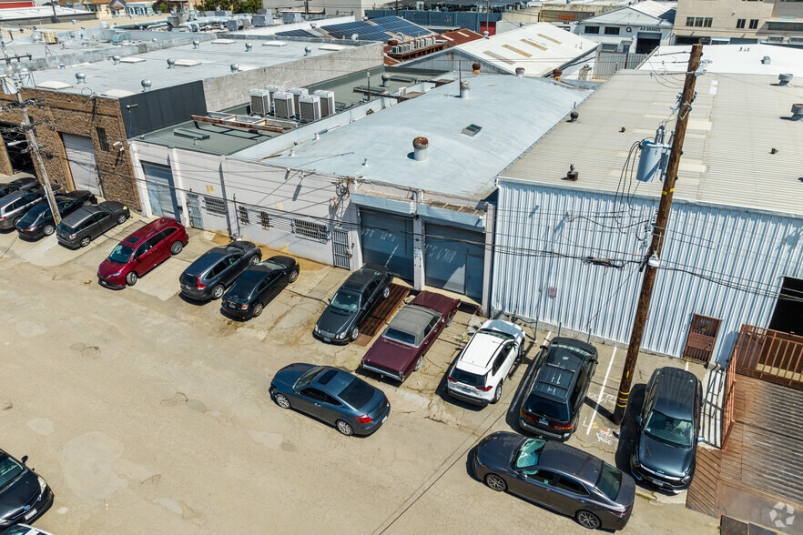 More Photos Of 1450 Wallace Ave, San Francisco Warehouse For Sale