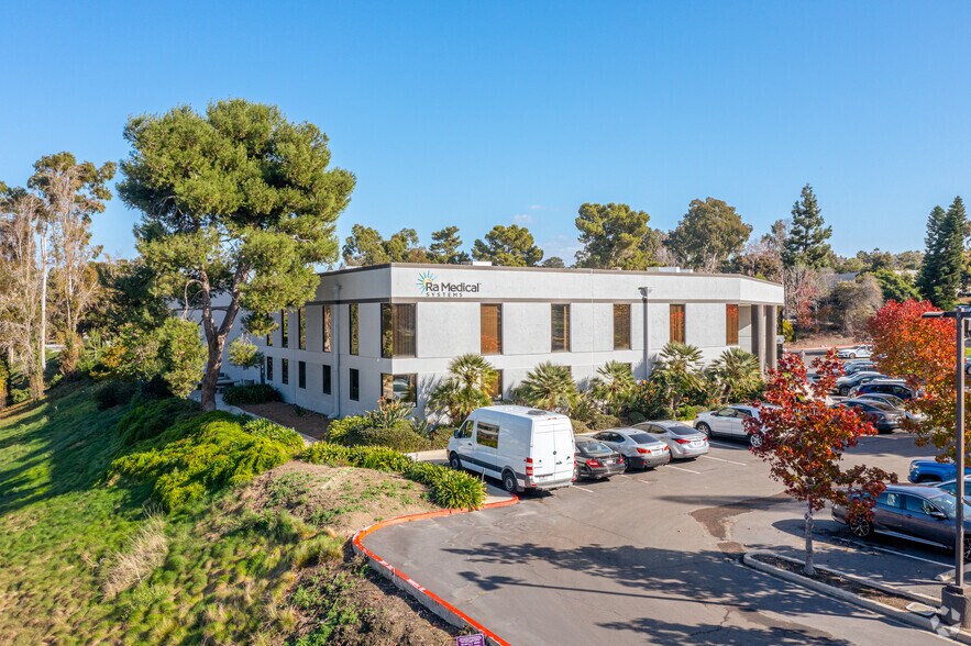 More Photos Of 2070 Las Palmas Dr, Carlsbad Industrial For Sale