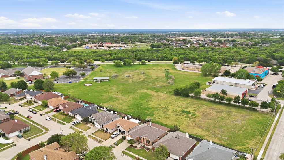 More Photos Of 2045 SE Green Oaks Blvd, Arlington Land For Sale