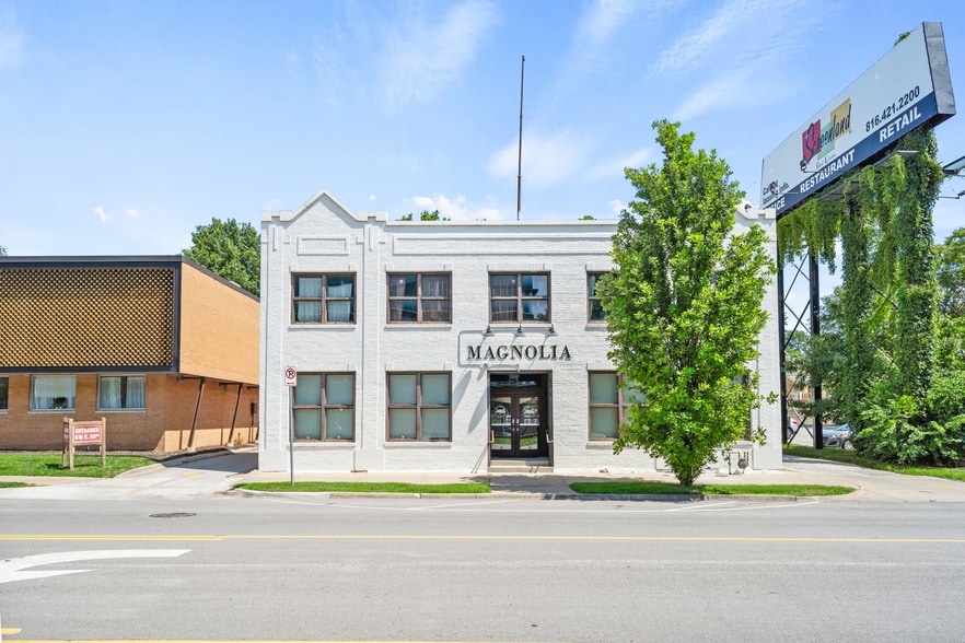 Primary Photo Of 624 E 63rd St, Kansas City Storefront Retail Office For Lease