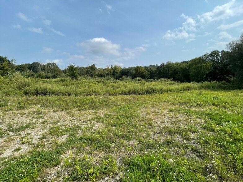 More Photos Of 140 Oxford Rd, Oxford Land For Sale