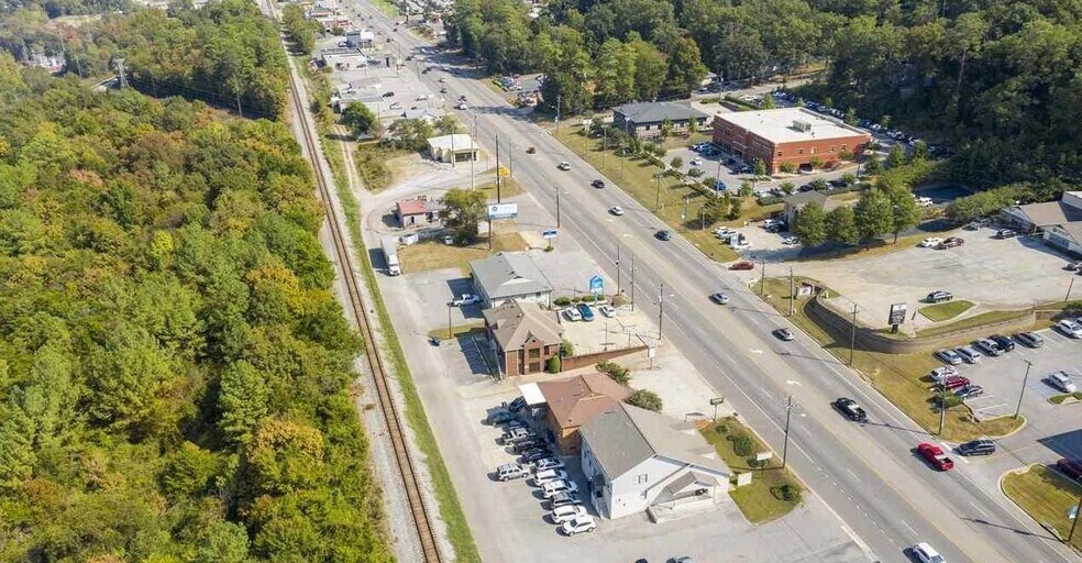 More Photos Of 223 1st St N, Alabaster Office For Sale