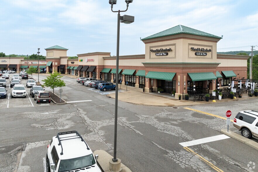 More Photos Of 1209-1279 Main St, Imperial General Retail For Lease